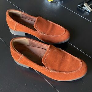 Cobb Hill Cosbie Moc in Potter’s Rust color size 8